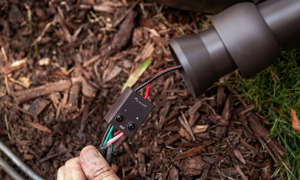 Episode Surroundscape integrated wiring connector block